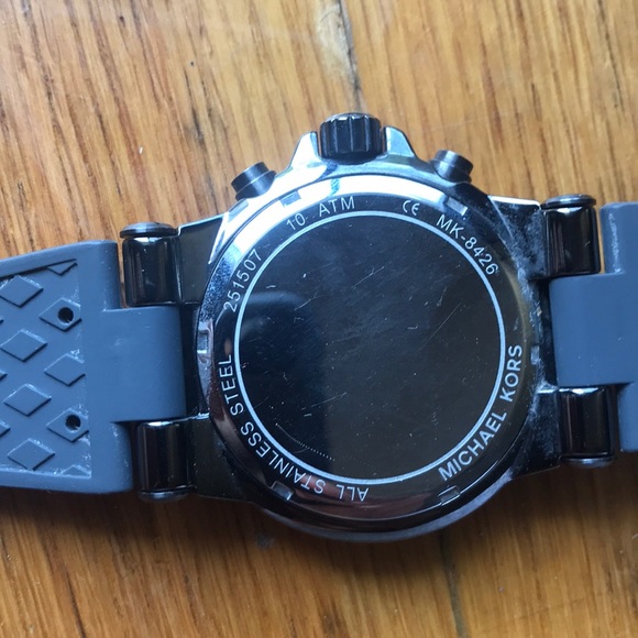 Michael Kors unisex diamond bezel watch main image 7